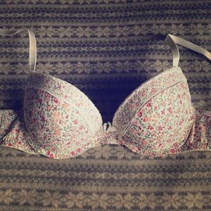 Laura Ashley Bra